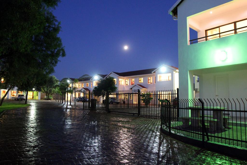 Casa Bianca Guest Lodge Hartbeespoort Buitenkant foto